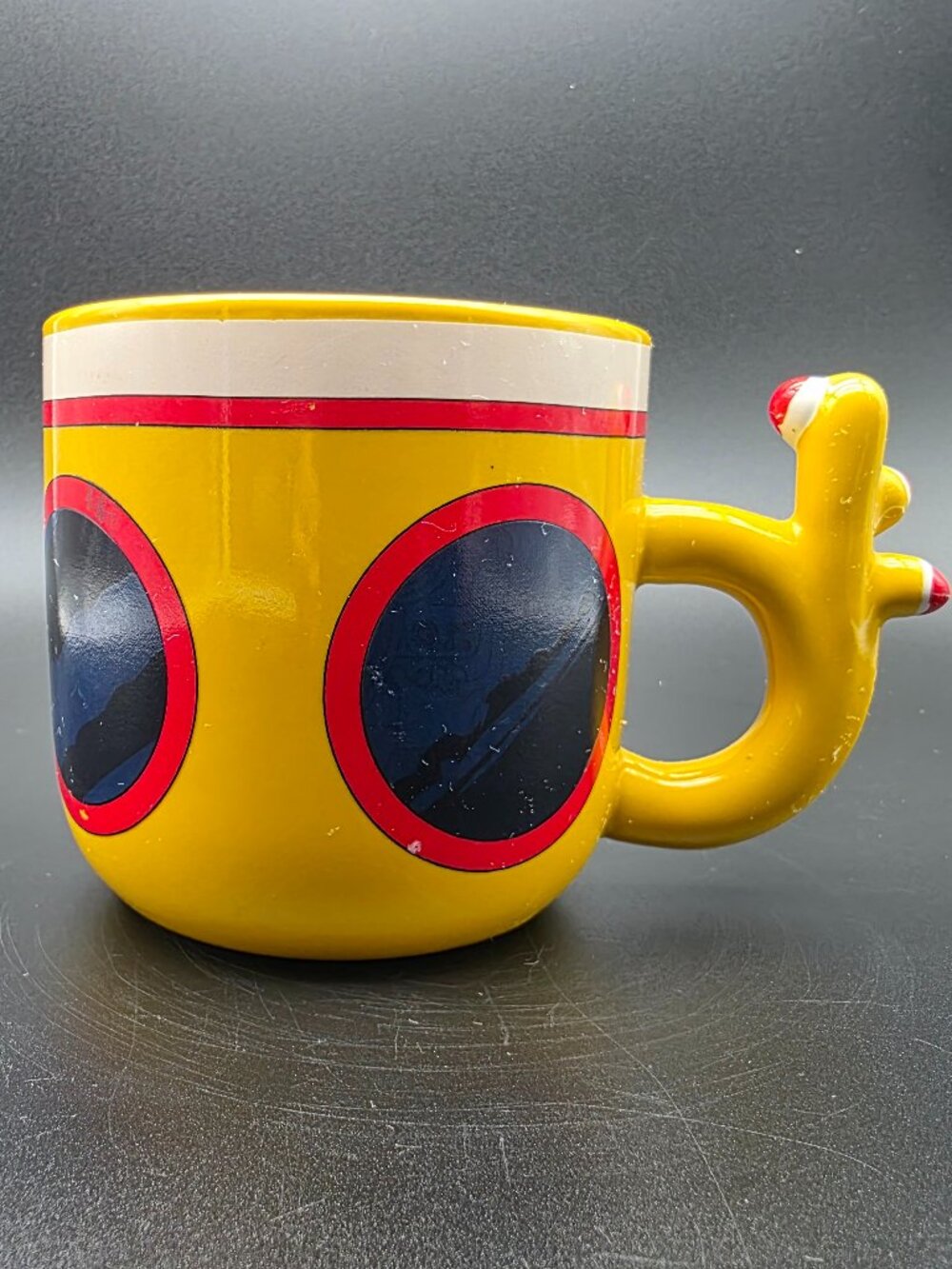 The Beatles Yellow Submarine Mug Coffee Tea Cup Heat Activated Periscope Handle